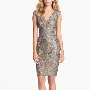Tadashi Shoji V-neck sequin embroider smoke pearl